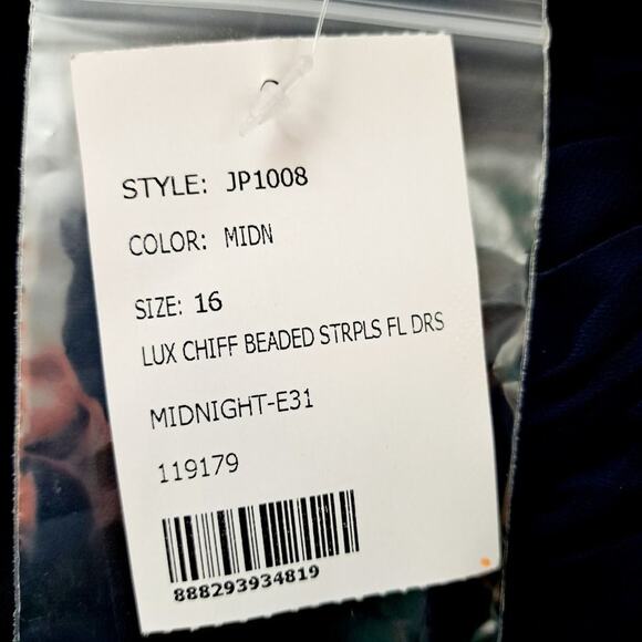 Jenny Packham Strapless Beaded Chiffon Gown - Picture 6 of 9